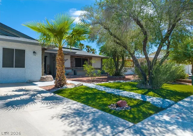 Photo 2 of Single family home for sale at 2402 El Tesoro Ct, Henderson, NV 89014 | MLS# 2814487 | Listing updated on 2026-09-11