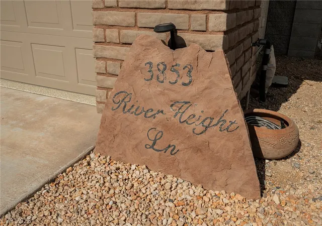 Photo 4 of Single family home for sale at 3853 River Hts Ln, Logandale, NV 89021 | MLS# 2812643 | Listing updated on 2026-09-30