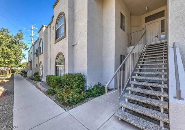 Photo 3 of Condo for sale at 3125 N Buffalo Dr #2131, Las Vegas, NV 89128 | MLS# 2813781 | Listing updated on 2026-09-03