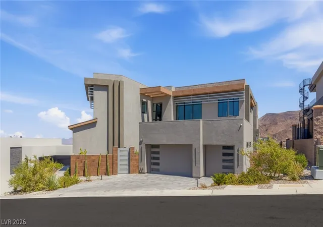 Photo 2 of Mansion for sale at 668 Dragon Peak Dr, Henderson, NV 89012 | MLS# 2814588 | Listing updated on 2026-09-12