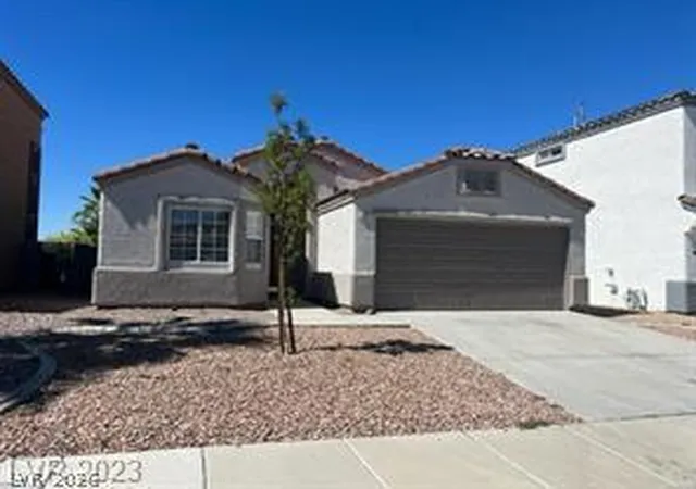 Photo 2 of Sale Pending at 1421 Morning Crescent St, Henderson, NV 89052 | MLS# 2813869 | Listing updated on 2026-09-04