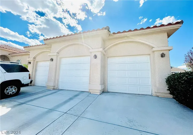 Photo 2 of Single family home for sale at 6165 Misty Brk Ct, Las Vegas, NV 89149 | MLS# 2813755 | Listing updated on 2026-09-15