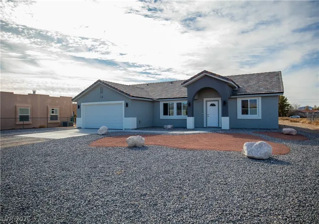 Photo 3 of Single family home for sale at 3960 Dart Dr, Pahrump, NV 89060 | MLS# 2814393 | Listing updated on 2026-09-04