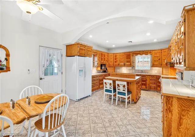 Photo 4 of Single family home for sale at 3629 Catalina Dr, Laughlin, NV 89029 | MLS# 2815668 | Listing updated on 2026-09-04