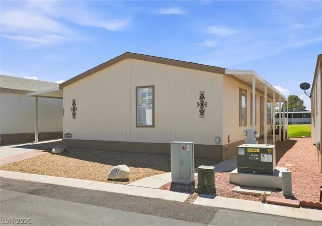 Photo 2 of Manufactured home for sale at 391 Inverness Ave, Pahrump, NV 89048 | MLS# 2814424 | Listing updated on 2026-09-04
