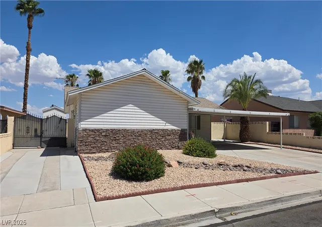 Photo 2 of Single family home for sale at 113 Celia Pl, Las Vegas, NV 89145 | MLS# 2813184 | Listing updated on 2026-09-04
