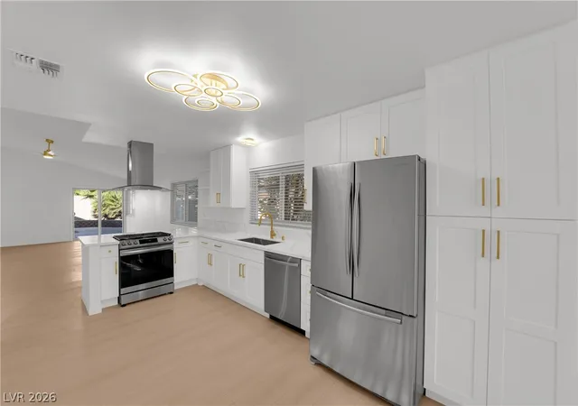Photo 4 of Single family home for sale at 2353 Moorpark Way, Henderson, NV 89014 | MLS# 2812553 | Listing updated on 2026-09-04