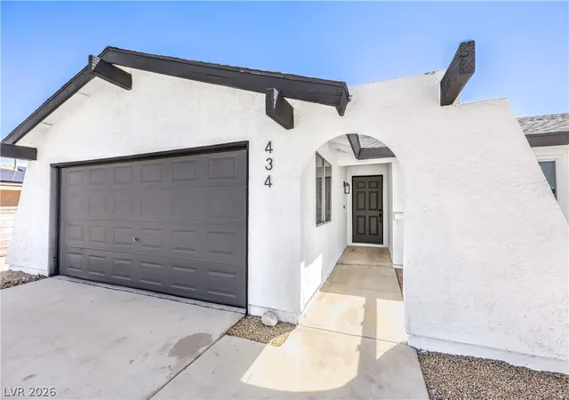 Photo 2 of Sale Pending at 434 Scenic Dr, Henderson, NV 89002 | MLS# 2814564 | Listing updated on 2026-10-01