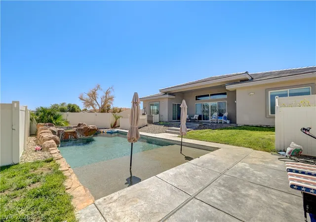 Photo 2 of Single family home for sale at 1110 Heyer St, Overton, NV 89040 | MLS# 2813114 | Listing updated on 2026-09-04