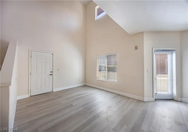 Photo 3 of Townhouse for sale at 10443 Alpine Edge Ave, Las Vegas, NV 89129 | MLS# 2812923 | Listing updated on 2026-09-03