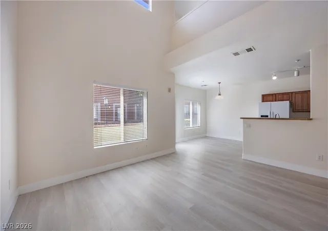 Photo 4 of Townhouse for sale at 10443 Alpine Edge Ave, Las Vegas, NV 89129 | MLS# 2812923 | Listing updated on 2026-09-03