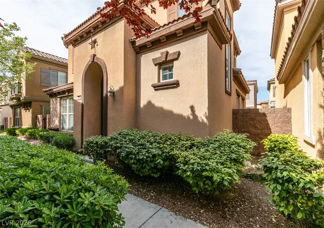 Photo 2 of Single family home for sale at 2256 Aragon Cyn St, Las Vegas, NV 89135 | MLS# 2814635 | Listing updated on 2026-09-05