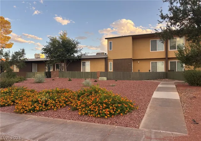 Photo 1 of Townhouse for sale at 305 E Van Wagenen St, Henderson, NV 89015 | MLS# 2815929 | Listing updated on 2026-09-04