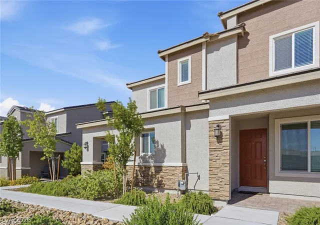 Photo 3 of Townhouse for sale at 6138 Foxes Dale St, Las Vegas, NV 89166 | MLS# 2814332 | Listing updated on 2026-09-04