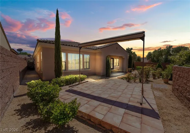 Photo 4 of Single family home for sale at 2 Lago Turchino Ct, Henderson, NV 89011 | MLS# 2815878 | Listing updated on 2026-09-04