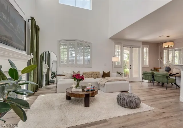 Photo 3 of Townhouse for sale at 1000 Coatbridge St, Las Vegas, NV 89145 | MLS# 2813672 | Listing updated on 2026-09-04