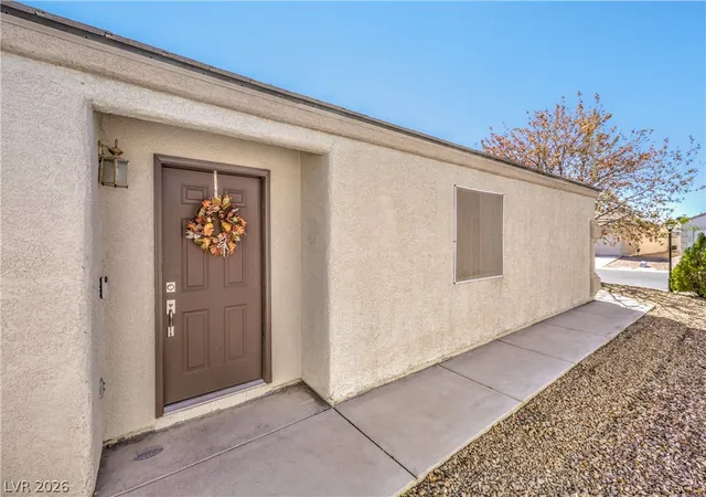 Photo 3 of Single family home for sale at 5528 Raven Crk Ave, Las Vegas, NV 89130 | MLS# 2812724 | Listing updated on 2026-09-28