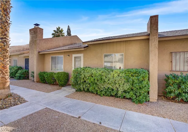 Townhouse for sale at 4274 Rollingstone Dr, Las Vegas, NV 89103 | MLS# 2814581