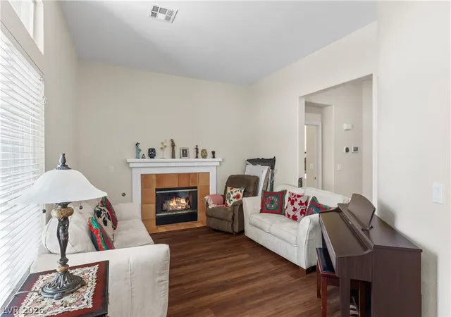 Photo 3 of Single family home for sale at 2982 Formia Dr, Henderson, NV 89052 | MLS# 2813484 | Listing updated on 2026-09-04