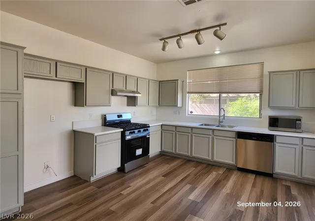 Photo 2 of Single family home for sale at 525 Siberia St, Henderson, NV 89052 | MLS# 2816110 | Listing updated on 2026-09-11