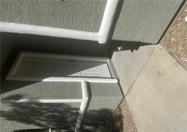 Photo 2 of Townhouse for sale at 25 N Lone Cvs Ct #1, Henderson, NV 89012 | MLS# 2815950 | Listing updated on 2026-10-07