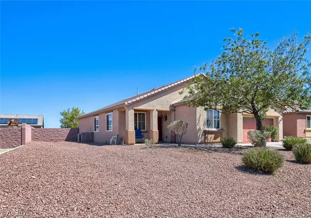 Photo 2 of Single family home for sale at 3920 Ropers Ranch St, North Las Vegas, NV 89032 | MLS# 2816124 | Listing updated on 2026-09-04