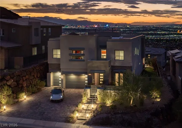 Photo 1 of Single family home for sale at 526 La Nain Ln, Henderson, NV 89012 | MLS# 2814395 | Listing updated on 2026-09-12