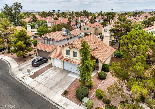 Photo 1 of Single family home for sale at 64 Tidwell Ln, Henderson, NV 89074 | MLS# 2814219 | Listing updated on 2026-09-13