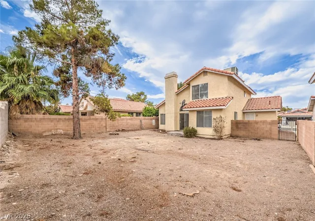 Photo 4 of Single family home for sale at 64 Tidwell Ln, Henderson, NV 89074 | MLS# 2814219 | Listing updated on 2026-09-13
