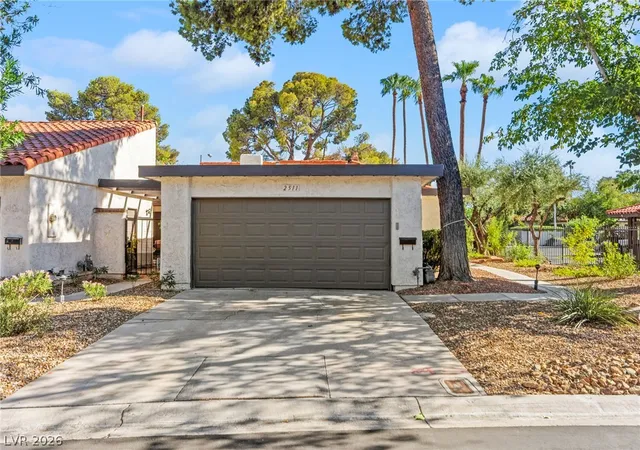 Photo 2 of Townhouse for sale at 2511 Palmera Dr, Las Vegas, NV 89121 | MLS# 2815860 | Listing updated on 2026-09-04