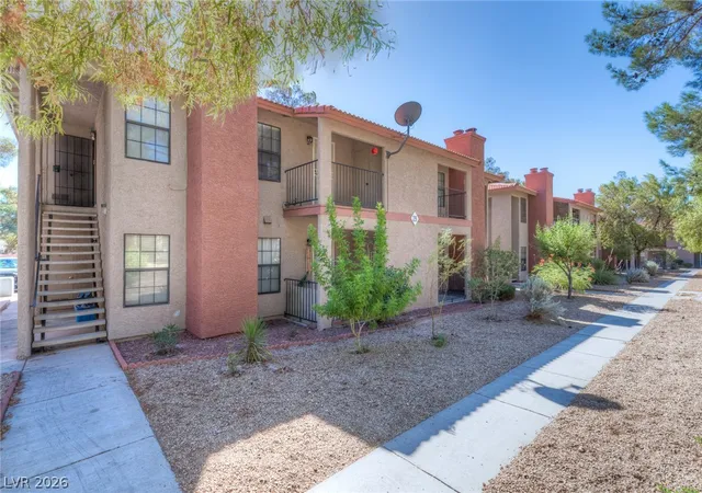Photo 2 of Condo for sale at 5576 W Rochelle Ave #29D, Las Vegas, NV 89103 | MLS# 2816085 | Listing updated on 2026-09-04