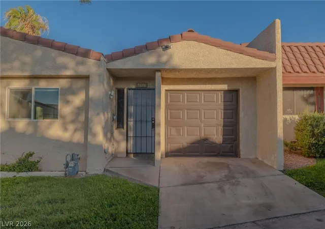 Photo 3 of Manufactured home for sale at 5676 Hobble Crk Dr, Las Vegas, NV 89120 | MLS# 2814567 | Listing updated on 2026-09-05