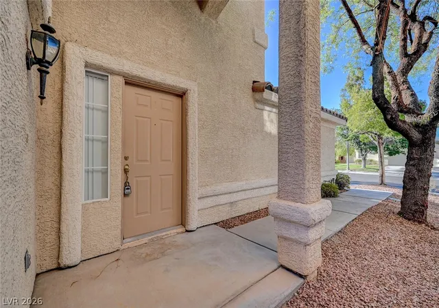 Photo 4 of Single family home for sale at 9821 Peseo Cresta Ave, Las Vegas, NV 89117 | MLS# 2816101 | Listing updated on 2026-09-11