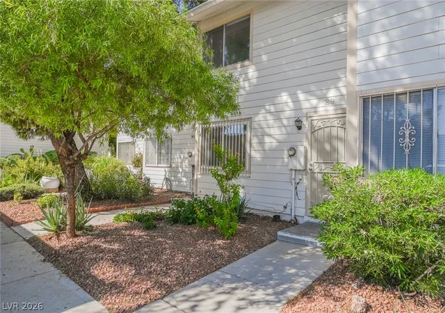 Photo 3 of Townhouse for sale at 4770 Topaz St #29, Las Vegas, NV 89121 | MLS# 2816263 | Listing updated on 2026-09-05