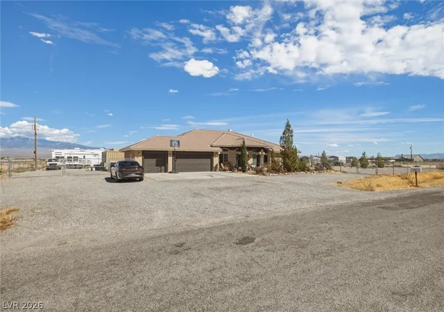 Photo 4 of Single family home for sale at 671 S Warren St, Pahrump, NV 89048 | MLS# 2816208 | Listing updated on 2026-09-09
