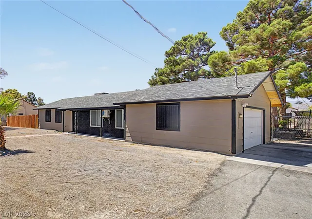 Photo 3 of Single family home for sale at 7208 Boyd Ln, Las Vegas, NV 89131 | MLS# 2816275 | Listing updated on 2026-09-05
