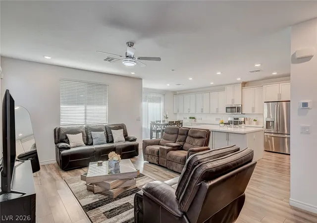 Photo 4 of Single family home for sale at 10049 Desert Azure St, Las Vegas, NV 89178 | MLS# 2816267 | Listing updated on 2026-09-10