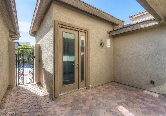 Photo 3 of Single family home for sale at 8212 Chimney Blfs St, North Las Vegas, NV 89085 | MLS# 2816243 | Listing updated on 2026-09-09