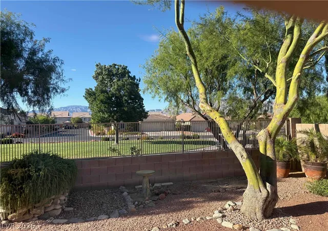 Photo 4 of Single family home for sale at 8316 Dawn Breeze Ave, Las Vegas, NV 89131 | MLS# 2810731 | Listing updated on 2026-09-12