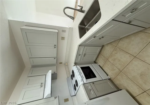 Photo 3 of Condo for sale at 440 Elm Dr #103, Las Vegas, NV 89169 | MLS# 2816345 | Listing updated on 2026-09-05