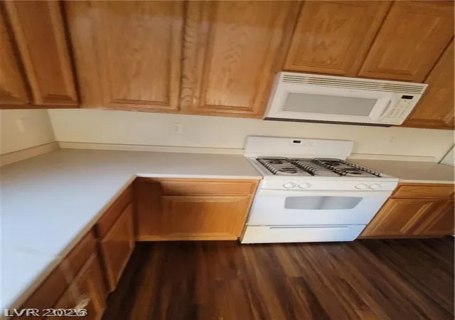 Photo 4 of Single family home for sale at 11882 Snow Bank St, Las Vegas, NV 89183 | MLS# 2816356 | Listing updated on 2026-09-07