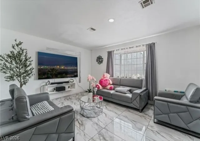 Photo 3 of Single family home for sale at 4870 E Colorado Ave, Las Vegas, NV 89104 | MLS# 2815687 | Listing updated on 2026-09-05