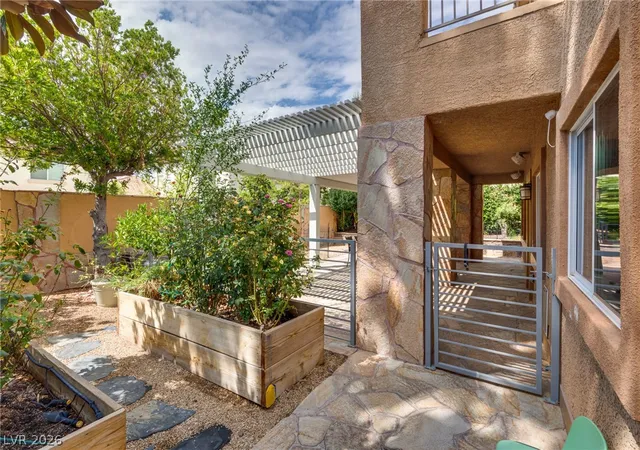 Photo 4 of Single family home for sale at 11425 Via Spiga Dr, Las Vegas, NV 89138 | MLS# 2816370 | Listing updated on 2026-09-05