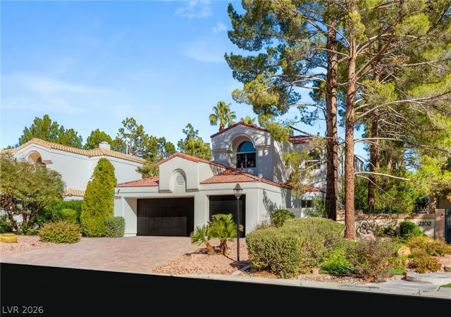 Photo 2 of Single family home for sale at 2104 Inverness Dr, Henderson, NV 89074 | MLS# 2816372 | Listing updated on 2026-09-05