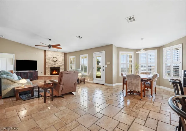 Photo 2 of Single family home for sale at 100 E Highland Dr, Henderson, NV 89015 | MLS# 2814544 | Listing updated on 2026-10-07