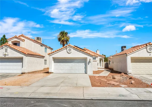 Photo 2 of Single family home for sale at 1520 Bonnie Castle Way, Las Vegas, NV 89108 | MLS# 2816323 | Listing updated on 2026-09-06
