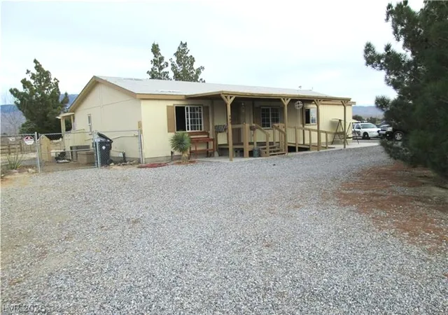 Photo 2 of Manufactured home for sale at 980 W Leffner Dr, Pahrump, NV 89060 | MLS# 2816319 | Listing updated on 2026-09-11