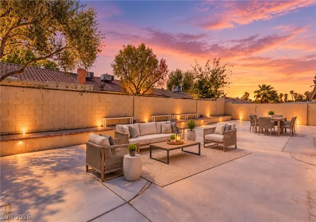 Photo 2 of Single family home for sale at 1929 Rockledge Dr, Las Vegas, NV 89119 | MLS# 2816506 | Listing updated on 2026-09-08