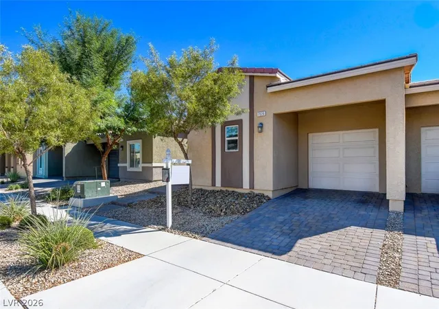 Photo 2 of Townhouse for sale at 7526 Crested Moon St, North Las Vegas, NV 89084 | MLS# 2816544 | Listing updated on 2026-09-06