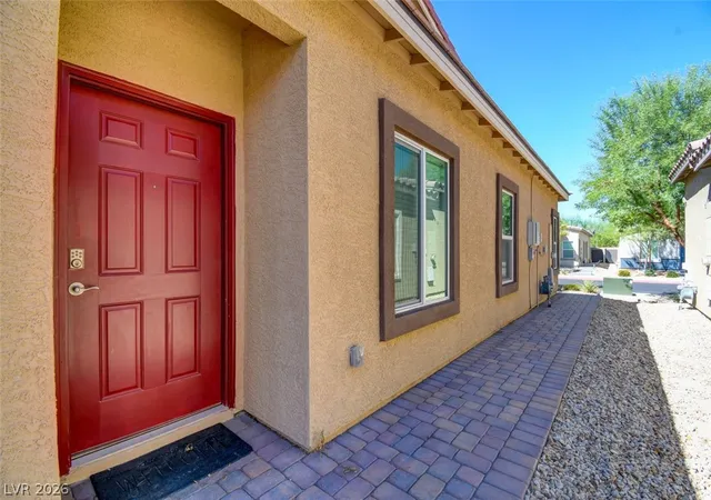 Photo 4 of Townhouse for sale at 7526 Crested Moon St, North Las Vegas, NV 89084 | MLS# 2816544 | Listing updated on 2026-09-06